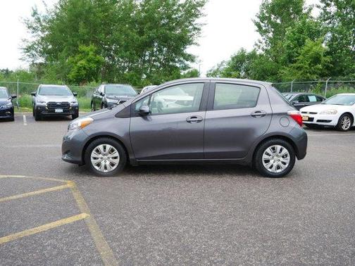 2012 Toyota Yaris L