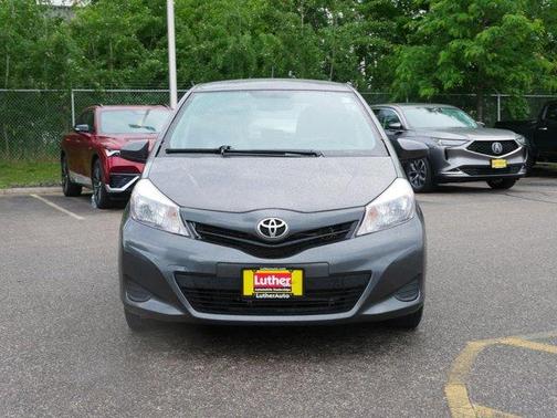 2012 Toyota Yaris L