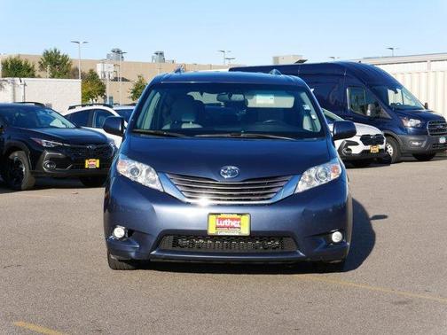 2015 Toyota Sienna XLE