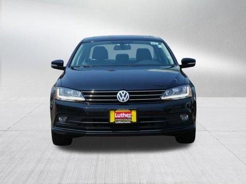 2017 Volkswagen Jetta 1.8T SEL