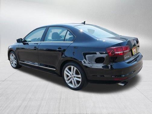 2017 Volkswagen Jetta 1.8T SEL