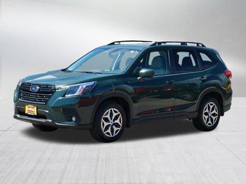 Cascade Green Silica 2024 Subaru Forester Premium