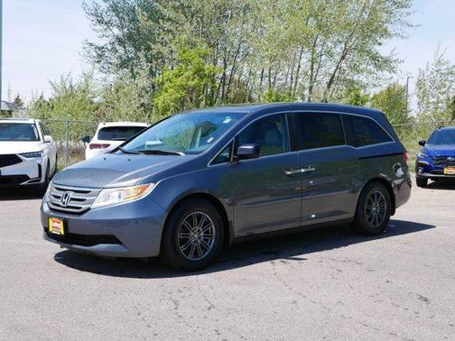 Polished Metal Metallic 2013 Honda Odyssey EX-L