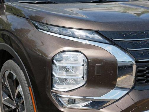 2023 Mitsubishi Outlander PHEV SEL