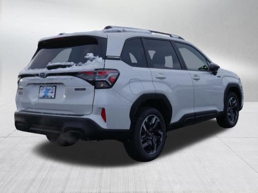 2025 Subaru Forester Hybrid Premium