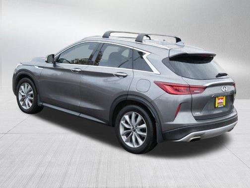 2022 INFINITI QX50 ESSENTIAL