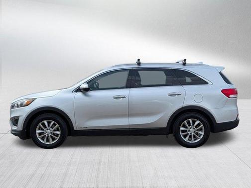 Sparkling Silver 2016 Kia Sorento LX