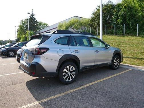 Ice Silver Metallic 2024 Subaru Outback