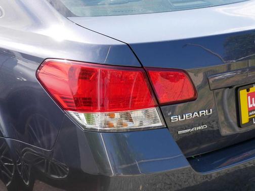 2014 Subaru Legacy 2.5i Limited