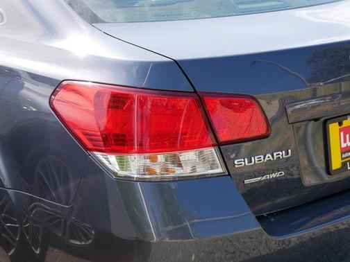 2014 Subaru Legacy 2.5i Limited
