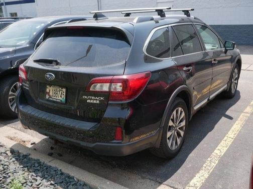 2017 Subaru Outback 2.5i Touring