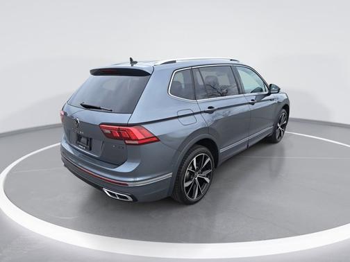 2024 Volkswagen Tiguan 2.0T SEL R-Line