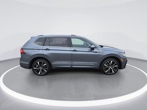 2024 Volkswagen Tiguan 2.0T SEL R-Line