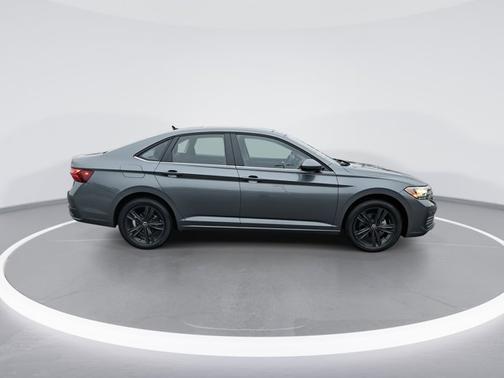 2022 Volkswagen Jetta 1.5T SE