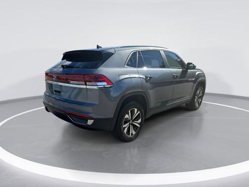 2024 Volkswagen Atlas Cross Sport 2.0T SE