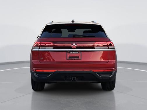 2025 Volkswagen Atlas Cross Sport 2.0T SE w/ Technology