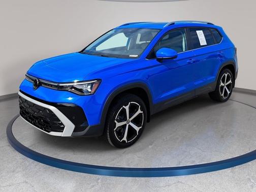 Cornflower Blue 2025 Volkswagen Taos 1.5T SEL