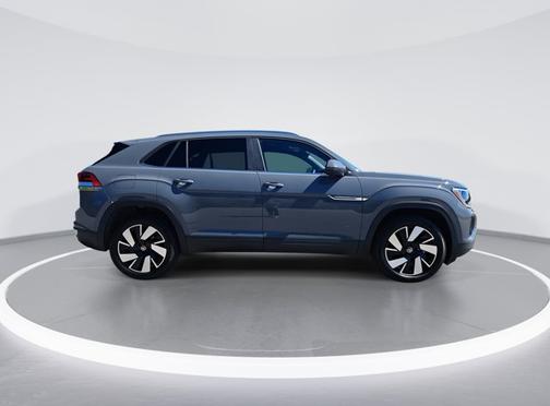2024 Volkswagen Atlas Cross Sport 2.0T SE w/ Technology