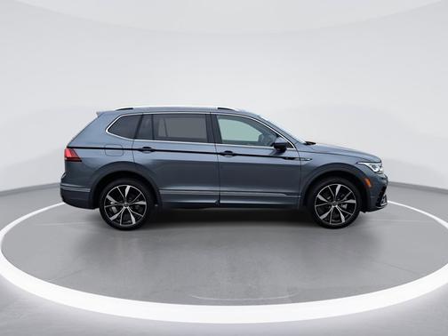 2024 Volkswagen Tiguan 2.0T SEL R-Line