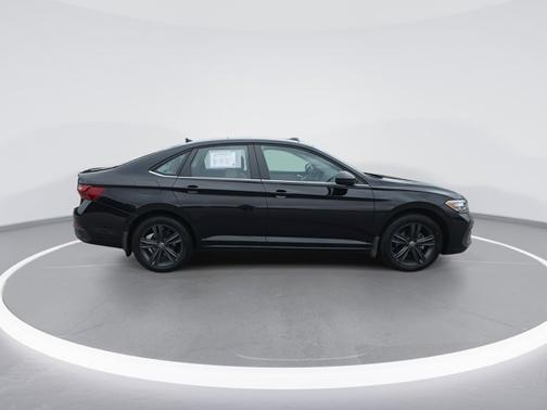 2022 Volkswagen Jetta 1.5T SE