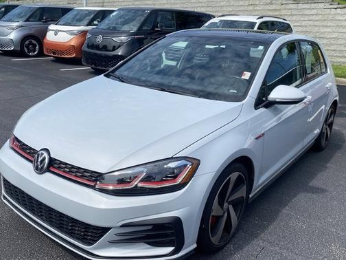 2019 Volkswagen Golf GTI 2.0T SE