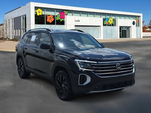 2024 Volkswagen Atlas 2.0T SE w/ Technology