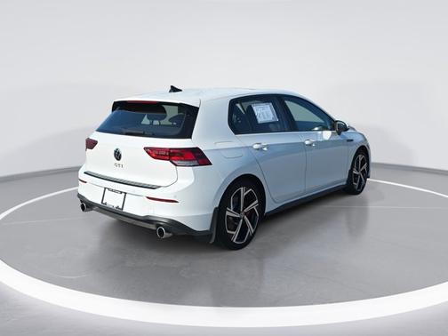 2024 Volkswagen Golf GTI 2.0T SE
