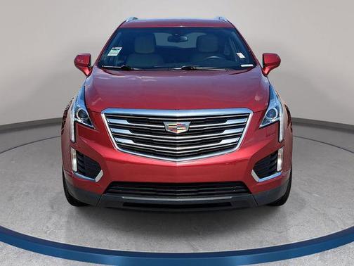 Red Horizon Tintcoat 2019 Cadillac XT5 Base