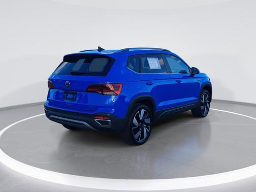 2024 Volkswagen Taos 1.5T SEL