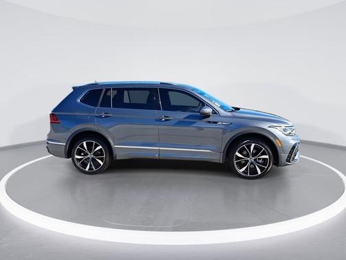 2024 Volkswagen Tiguan 2.0T SEL R-Line