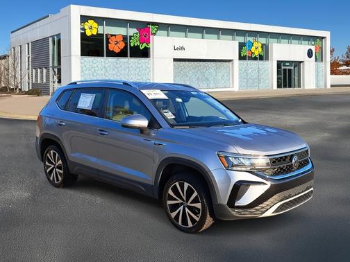 2024 Volkswagen Taos 1.5T SE