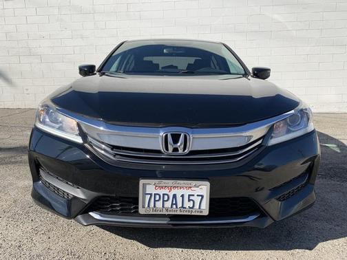 Photo 2 of 26 of 2016 Honda Accord LX