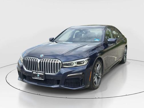 Tanzanite Blue II Metallic 2021 BMW 750 i xDrive