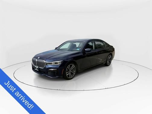 Tanzanite Blue II Metallic 2021 BMW 750 i xDrive
