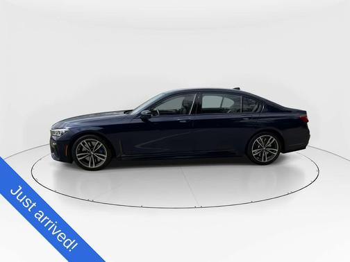 Tanzanite Blue II Metallic 2021 BMW 750 i xDrive