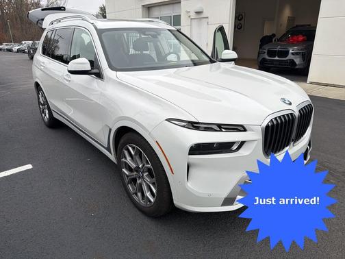 2025 BMW X7 xDrive40i
