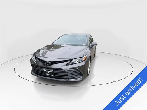 Predawn Gray Mica 2023 Toyota Camry LE