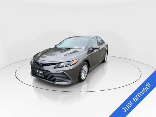 Predawn Gray Mica 2023 Toyota Camry LE