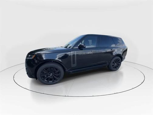 2025 Land Rover Range Rover P550e SE