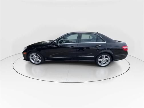 2013 Mercedes-Benz E-Class 4MATIC