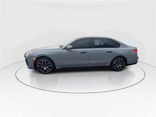 2023 BMW 760 i xDrive