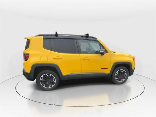 2015 Jeep Renegade Trailhawk