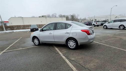 2013 Nissan Versa 1.6 S