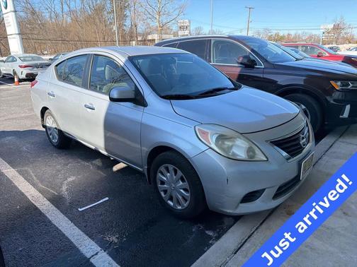 2013 Nissan Versa 1.6 S