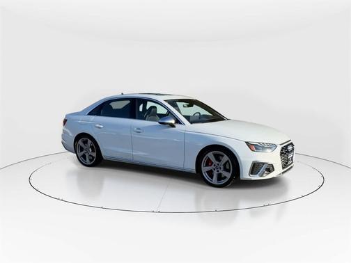 2021 Audi S4 Premium Plus TFSI quattro Tiptronic