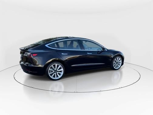 Solid Black 2019 Tesla Model 3 Standard Range Plus