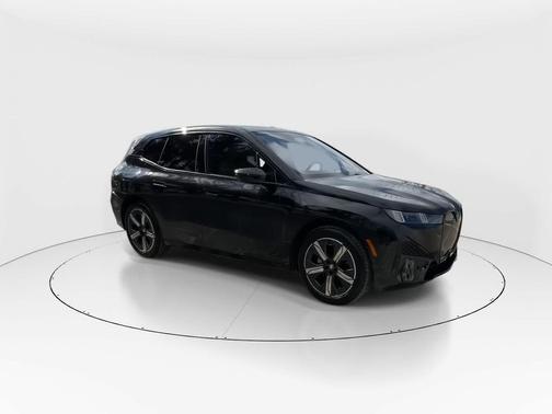 2026 BMW iX xDrive45