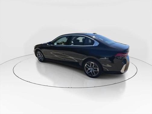 2024 BMW i5 eDrive40