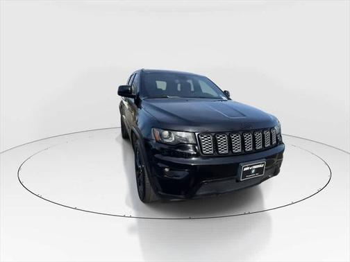 2017 Jeep Grand Cherokee Altitude