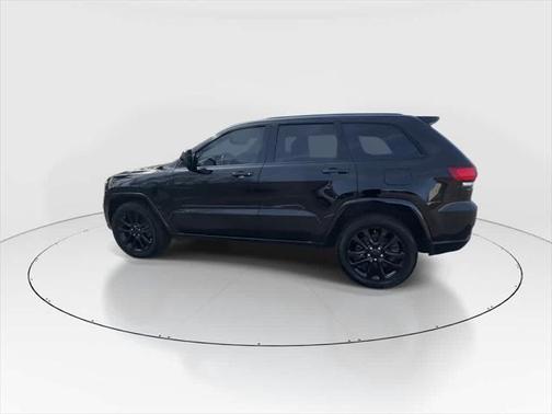 2017 Jeep Grand Cherokee Altitude
